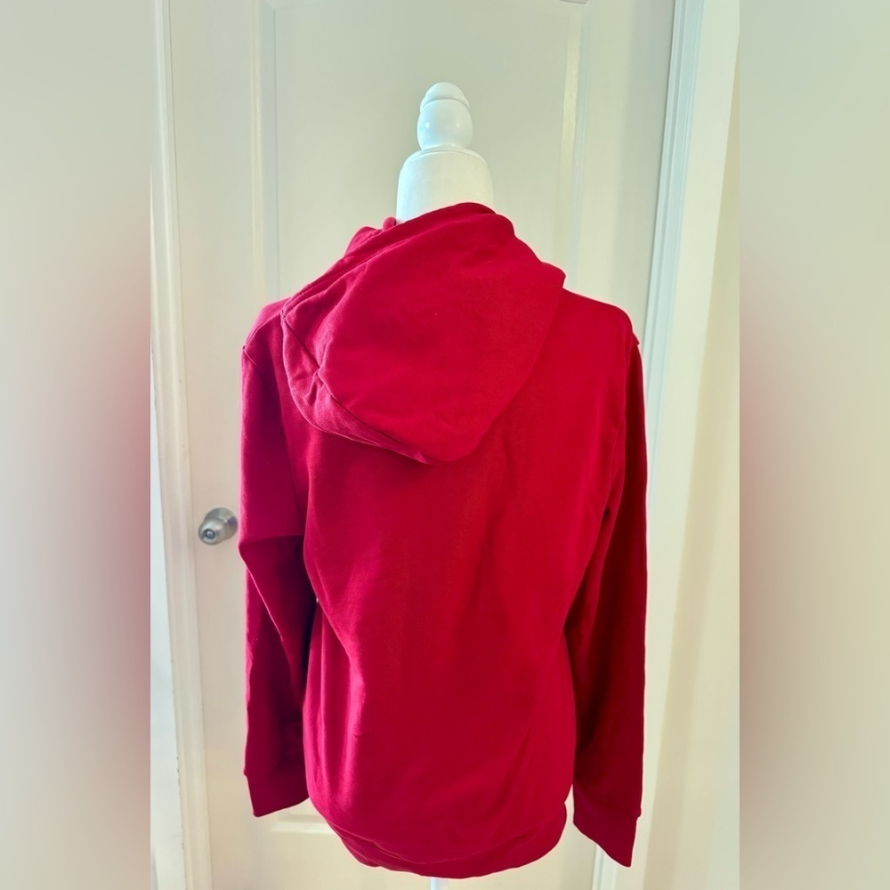 NEW WITH TAGS Levi’s Red Pullover Hooded Sweatshirt, Size small - Picture 2 of 3